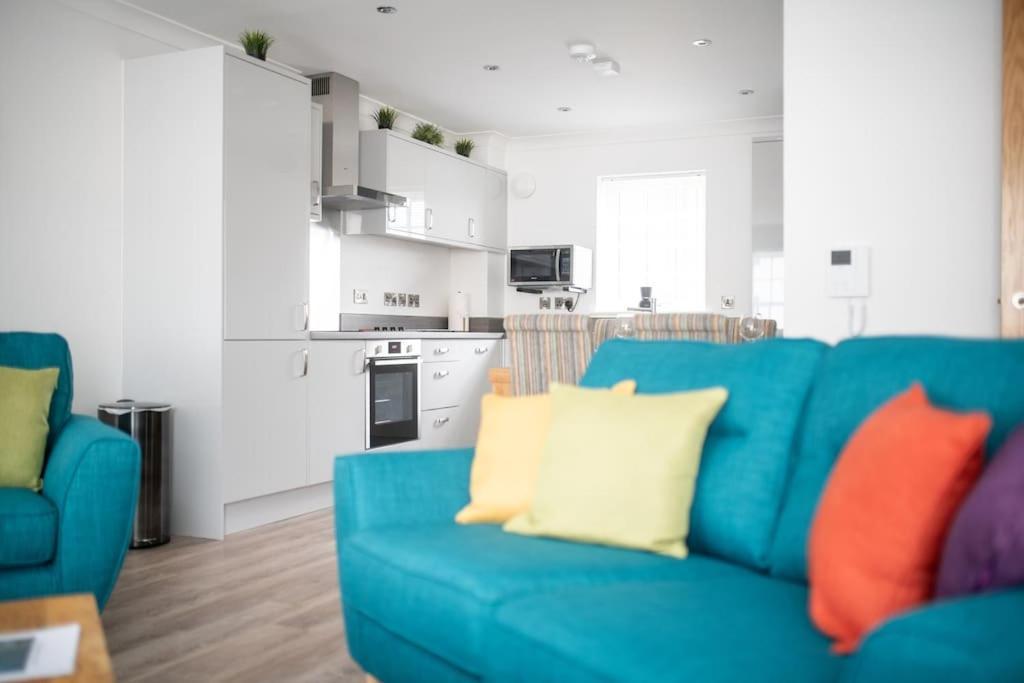 Modern Ground Floor Apartment In Tornagrain Inverness Extérieur photo