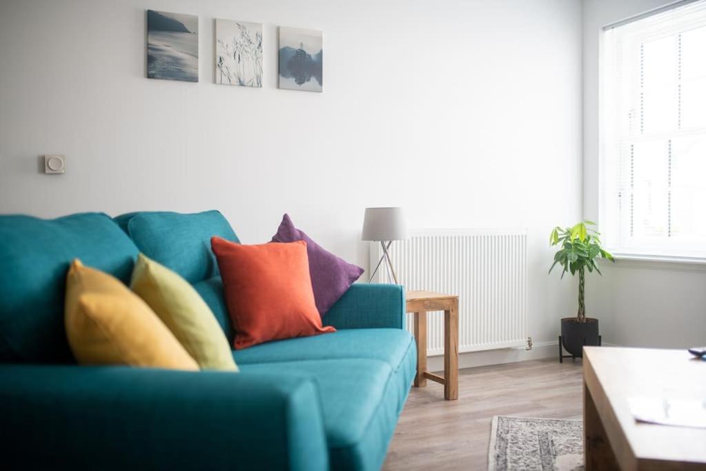 Modern Ground Floor Apartment In Tornagrain Inverness Extérieur photo