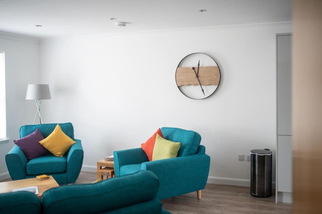 Modern Ground Floor Apartment In Tornagrain Inverness Extérieur photo